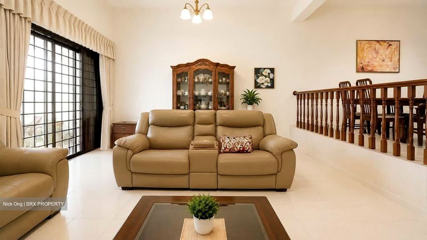 Bedok Ria (D16), Terrace #573644921